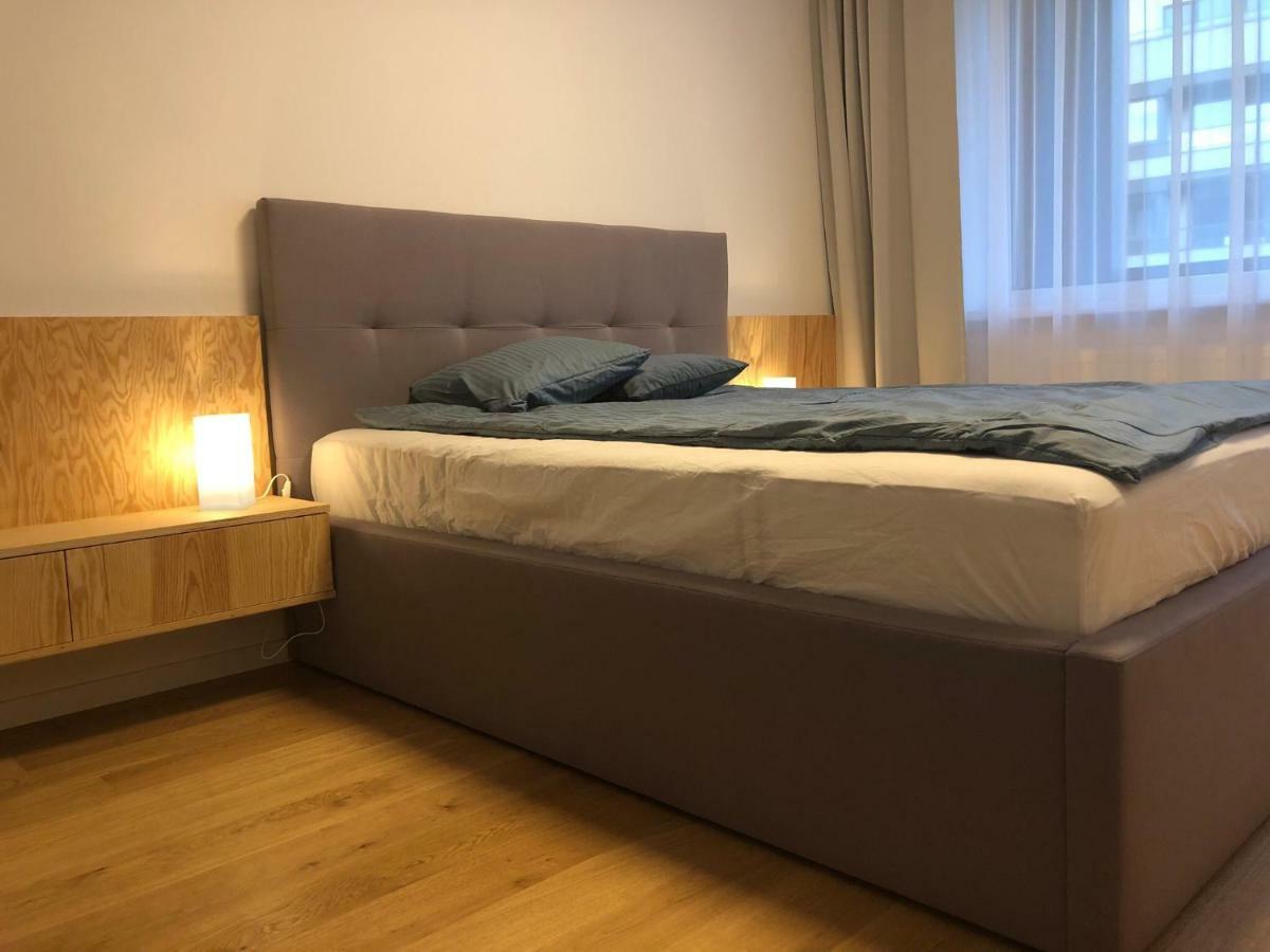 New Modern Urban Apartment Bratislava Eksteriør bilde