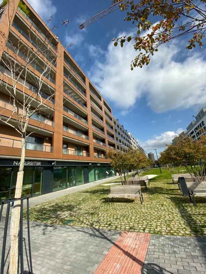 New Modern Urban Apartment Bratislava Eksteriør bilde