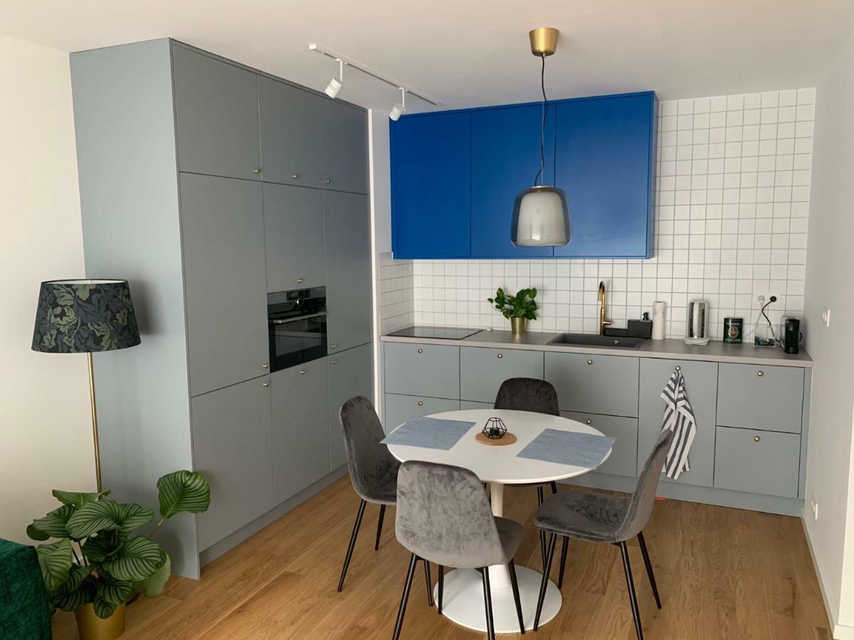 New Modern Urban Apartment Bratislava Eksteriør bilde