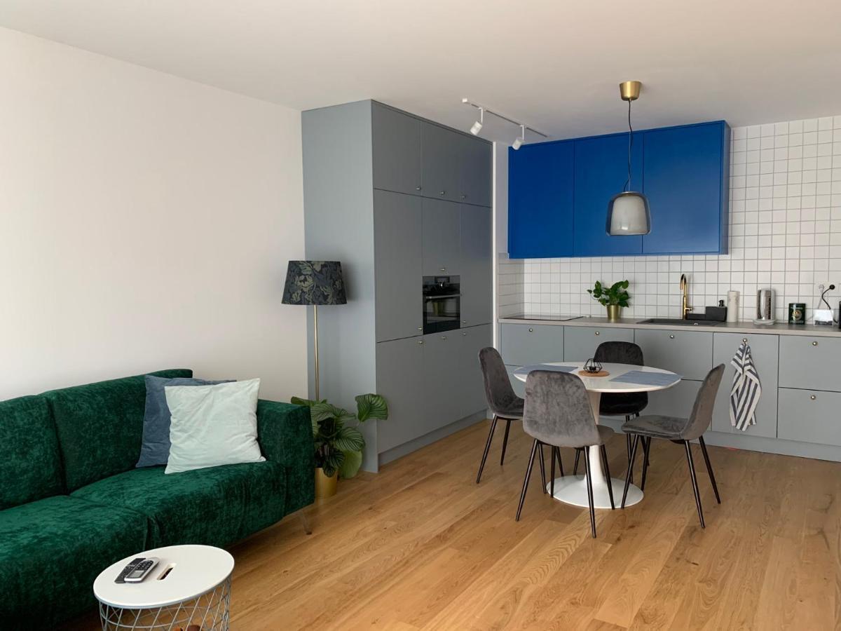 New Modern Urban Apartment Bratislava Eksteriør bilde